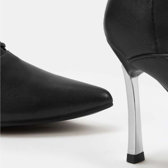 🔵 CUCCOO Faux Leather Point Toe Lace-Up Front Thigh High Boot Sz 7.5 - Picture 4 of 9